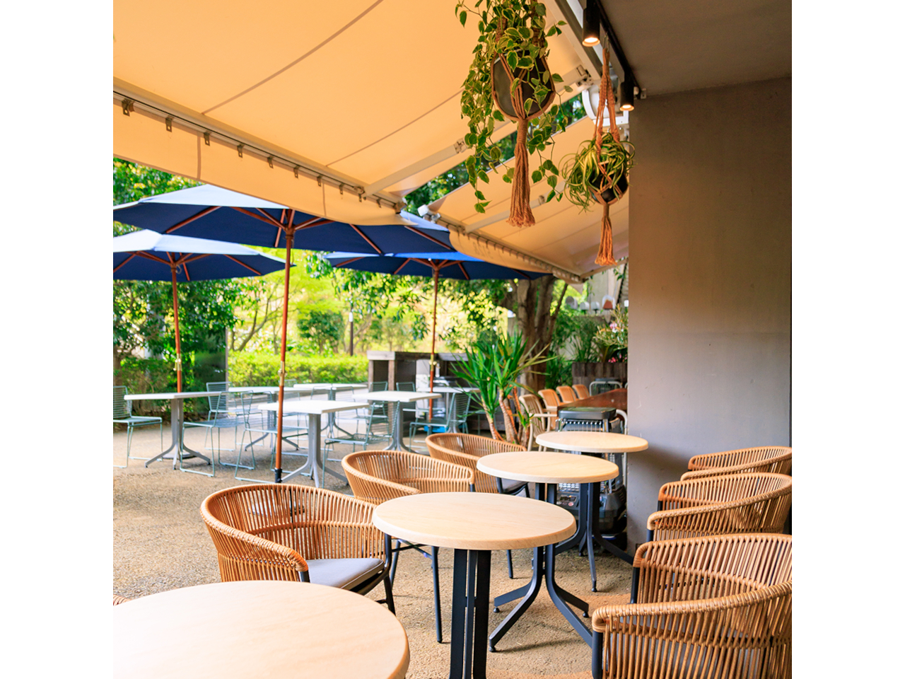 512CAFE&GRILL（512カフェ＆グリル）