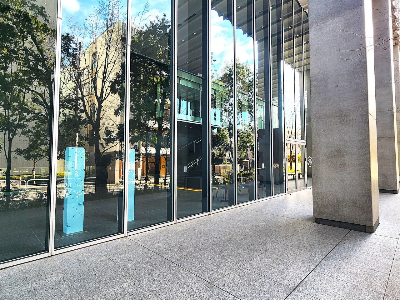 P.O.南青山ホール（ポーラ青山ビルディング）