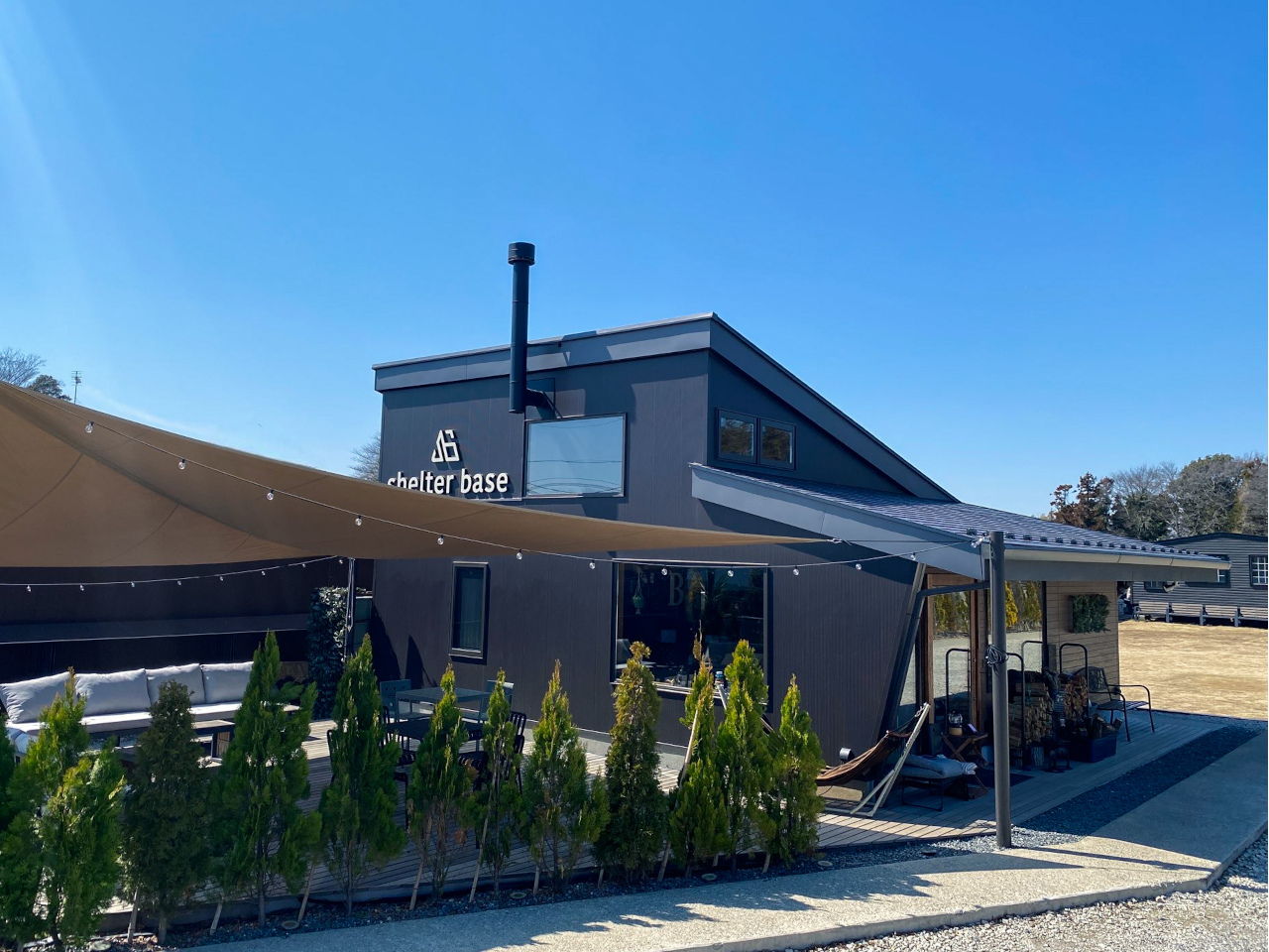 キャンプ&BBQ場　シェルターベース鎌ケ谷
