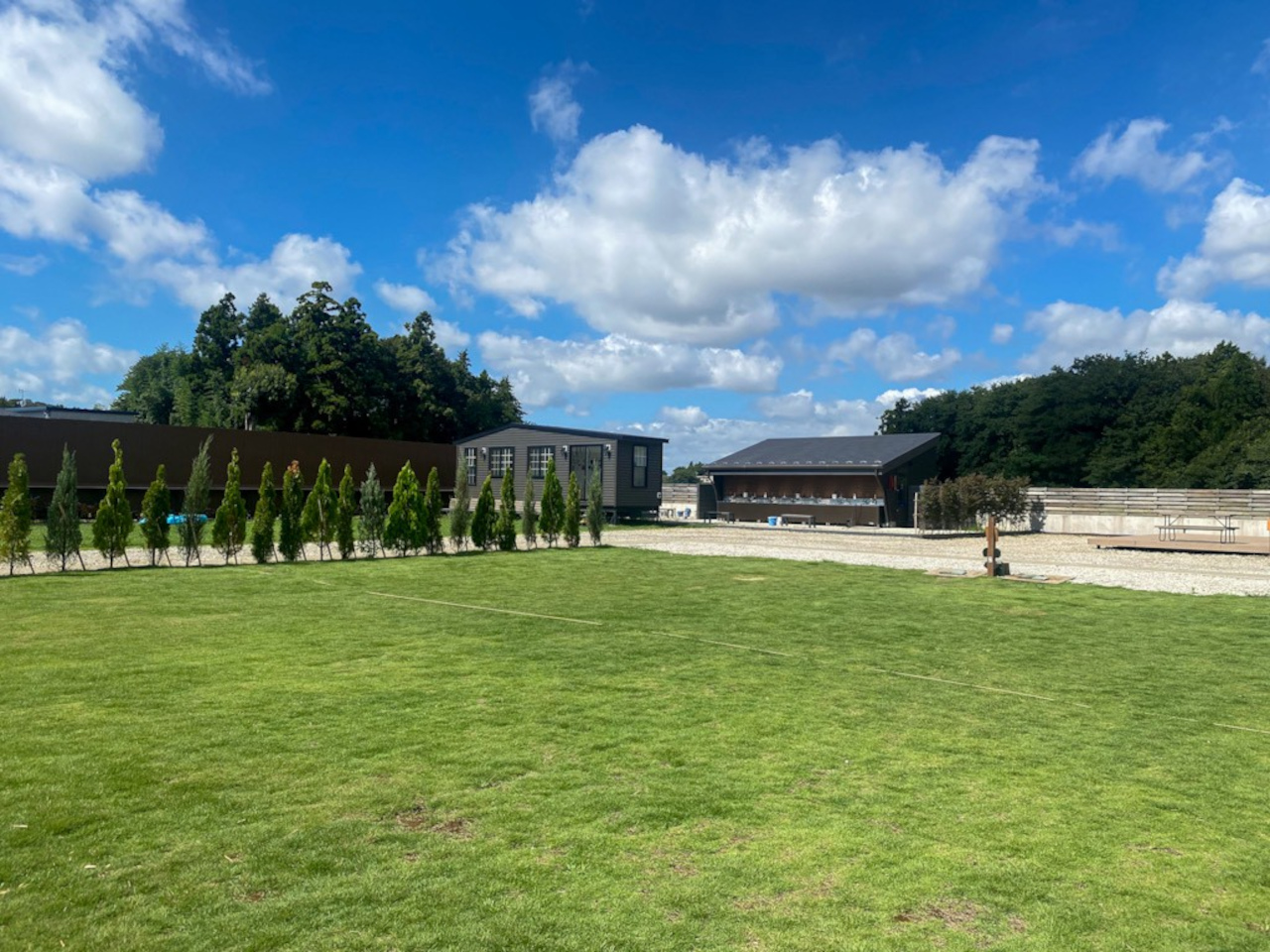 キャンプ&BBQ場　シェルターベース鎌ケ谷